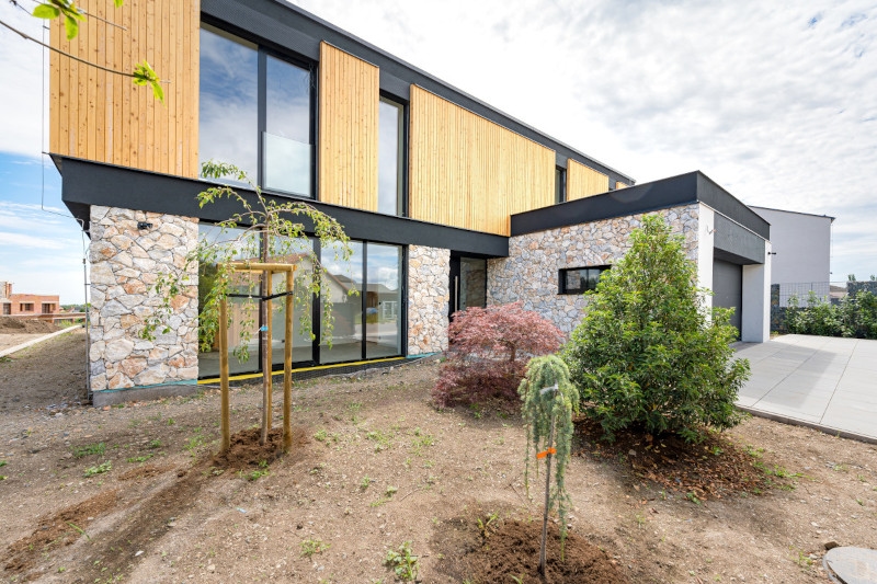 Druhá etapa projektu luxusních vil Březový háj